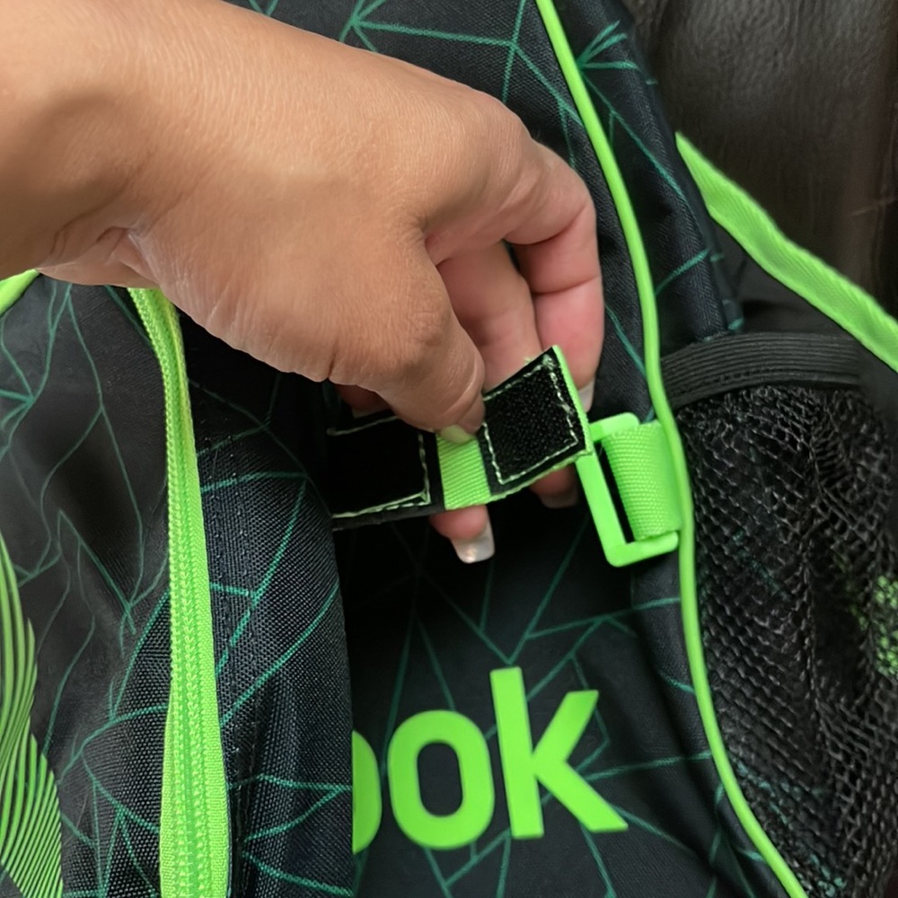 Reebok Stamina Backpack with detachable lunch Bag New - Picture 12 of 13